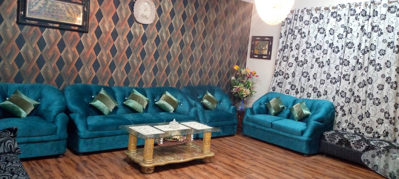 7 seater sofa set in good condition 0