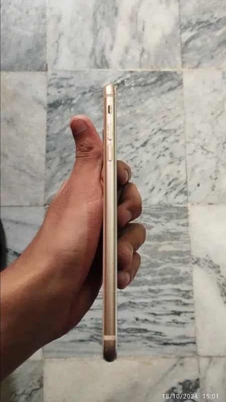 IPhone 8 Plus non pta 2