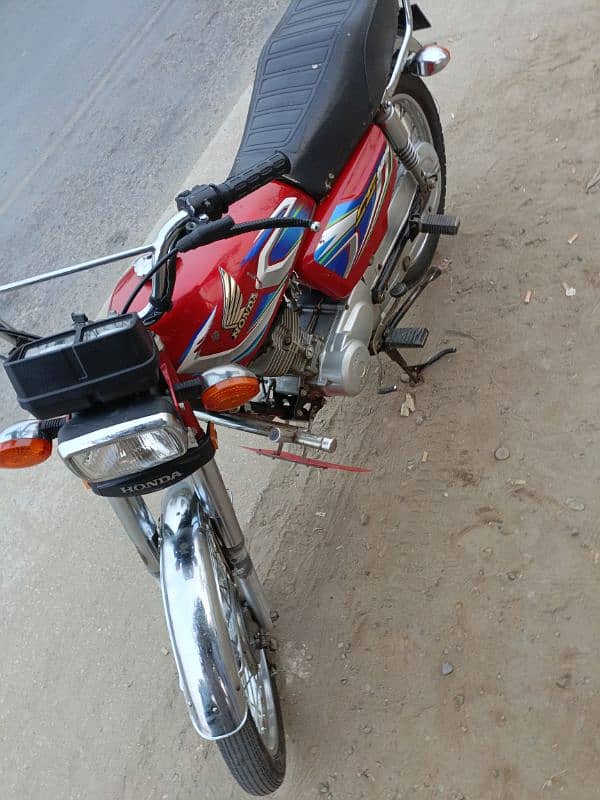 Honda 125  2022 model all Punjab number 4