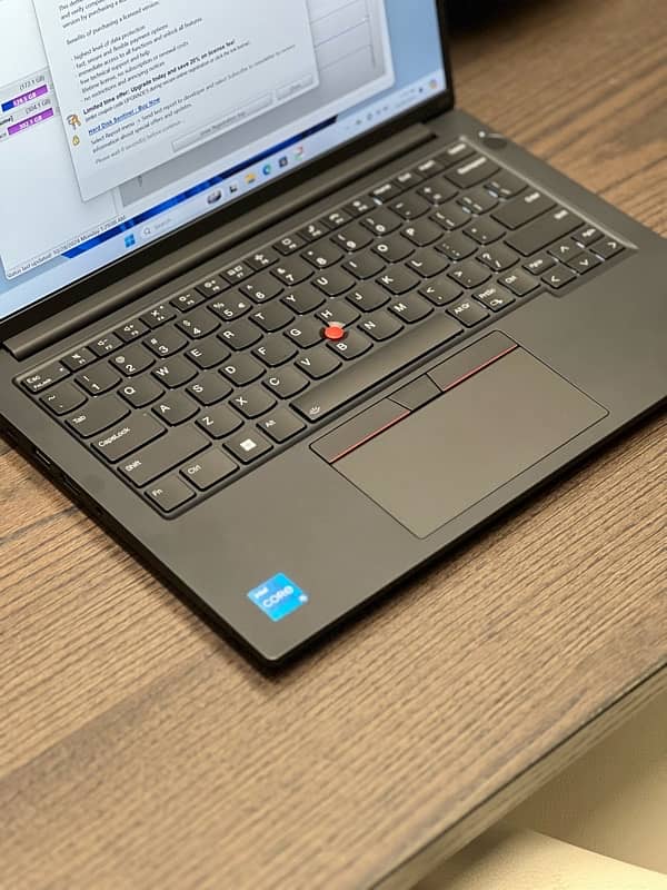 Lenovo E14 13th gen 7