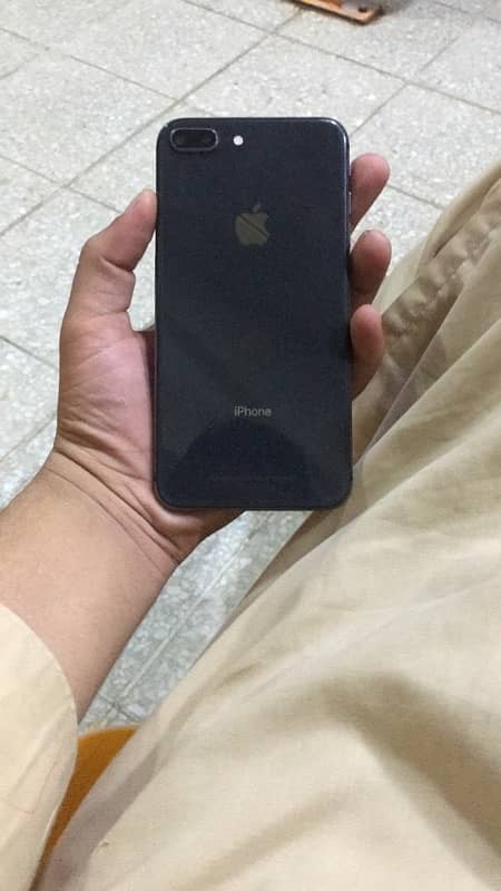 IPhone 8 plus 64 Gb 0