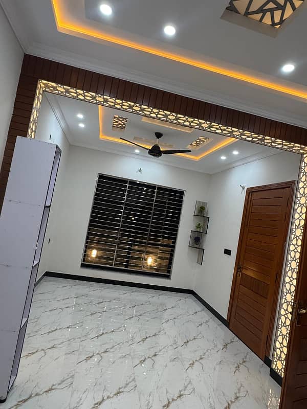 HOUSE FOR SALE WAPDA CITY CANAL ROAD 16