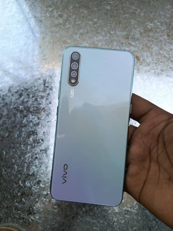 vivo s1 0