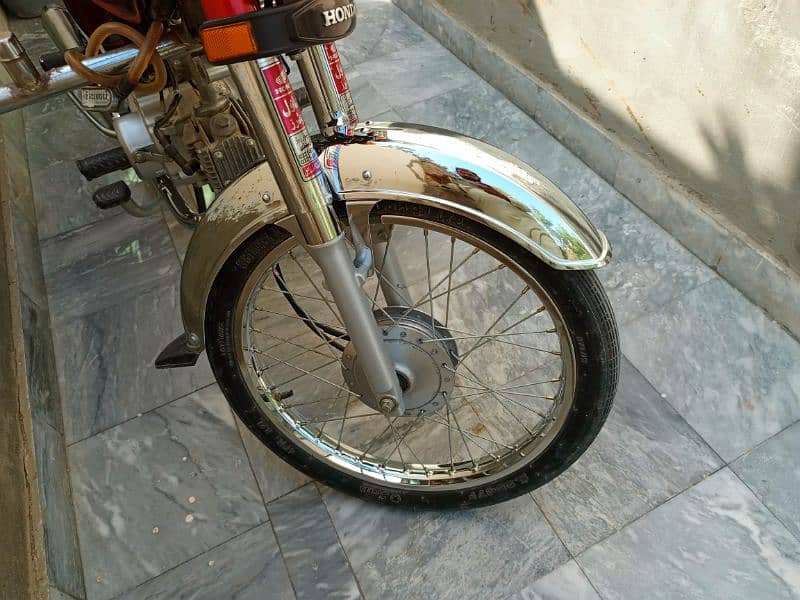 Honda CD-70 bike for sale 2