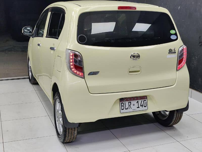 Daihatsu Mira 2014 5