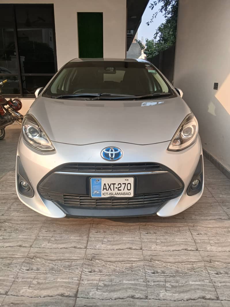 Toyota Aqua 2018 S Package 1