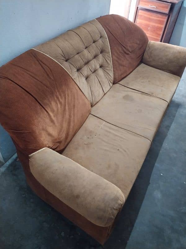 5 seats sofa 2