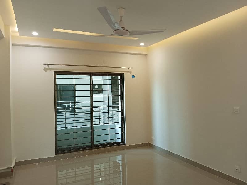 Flat For rent In Rs. 95000 39