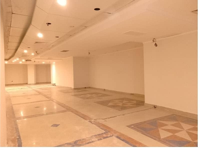 Area 1300 square Feet Brand New Corporation Office Available For Rent in Gulberg 3 Lahore 1