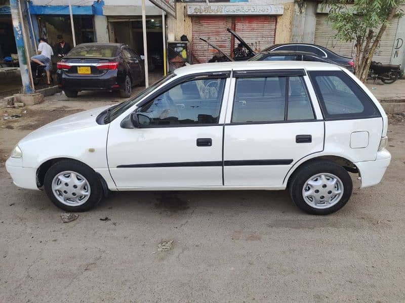 Suzuki Cultus VXR 2011 13