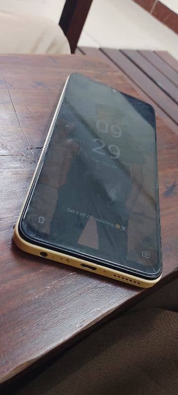 itel p40 2