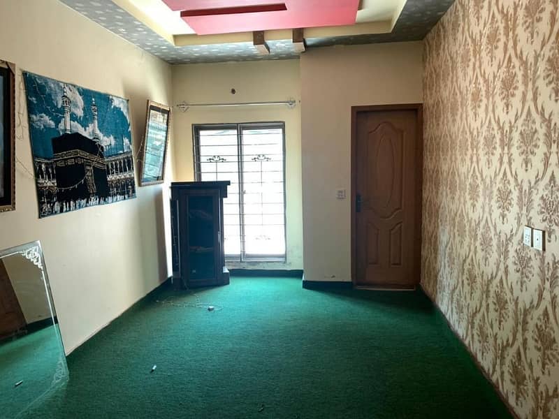 10 MARLA FIRST FLOOR FOR RENT IN JOHAR TOWN H BLOCK LAHORE 4