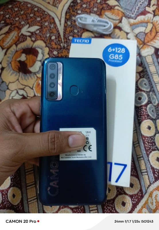 Tecno Camon 17. . . . 6/128 1