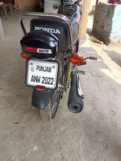 Honda 125 urgent sale 2022 modle lush condition