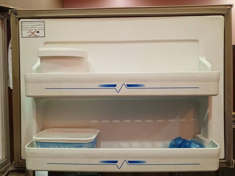 Haier single door fridge in good condition 6