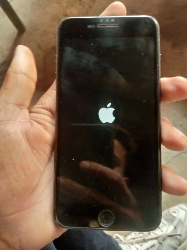 iphon 7plus &Huawei nova 2  pta 4/64 sale or exchng urgent 5