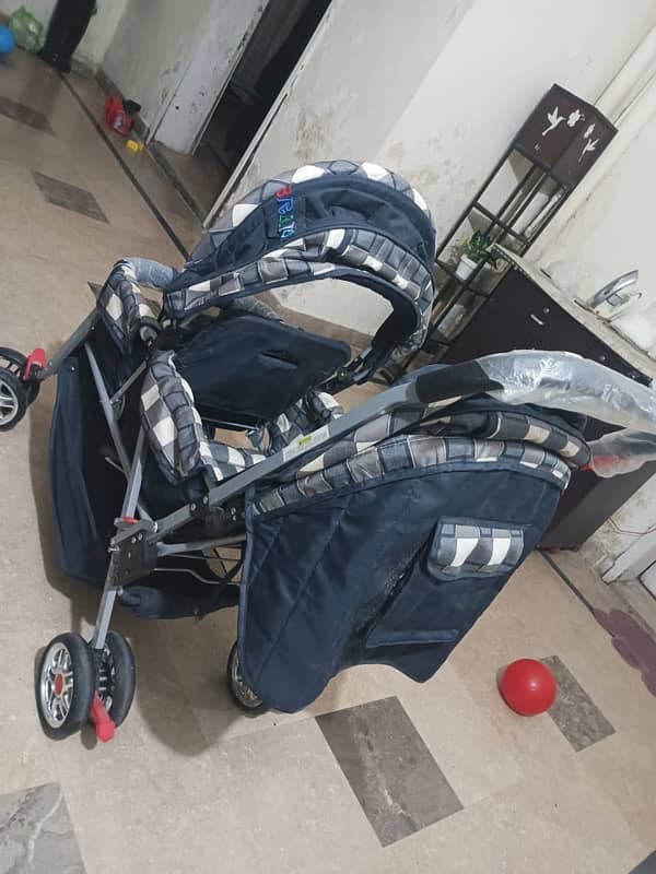 Twin baby stroller and car seat 3