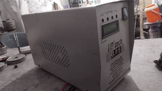 UPS 1000 Watts with double battery