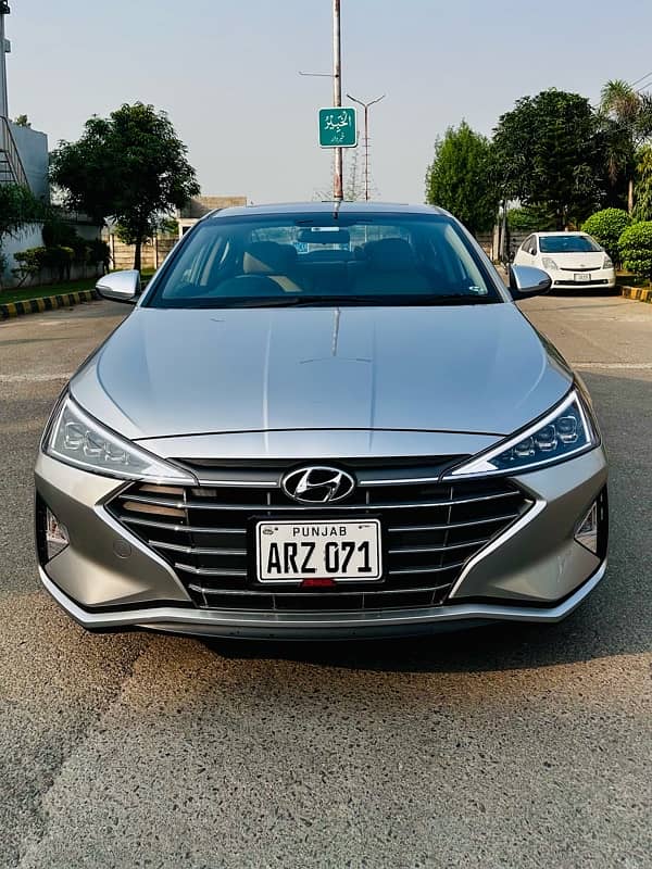 Hyundai Elantra 2024 2