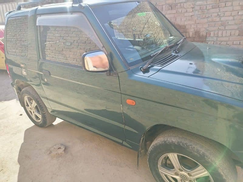 Mitsubishi Pajero Mini 2006 6