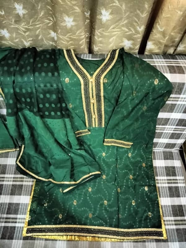 green banarsi 3 piece 1