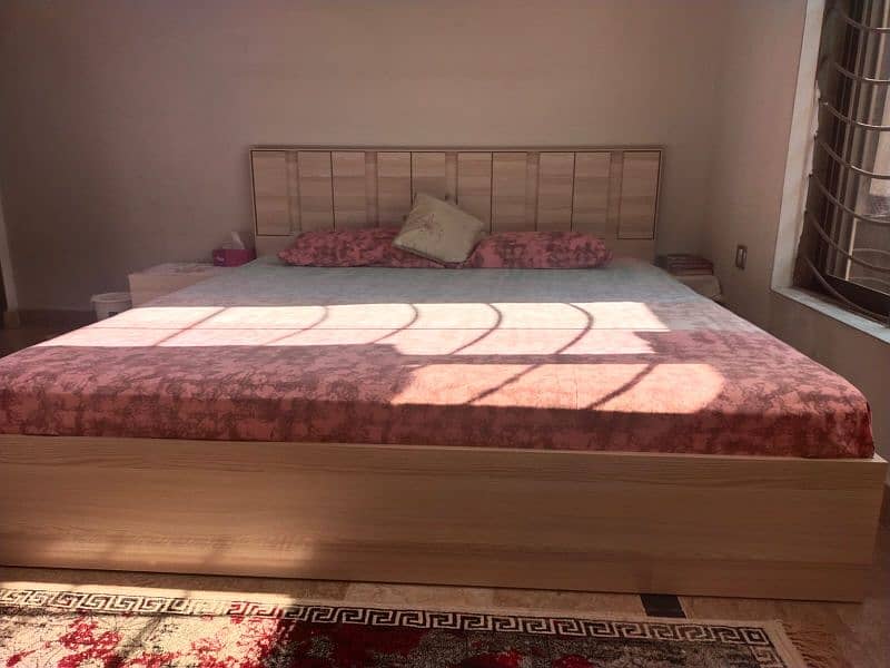 Bed set with wardrobe (optional) 9