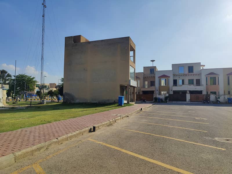 5 Marla Hot Location Plot Available For Sale In Bahria Nasheman Lahore 6