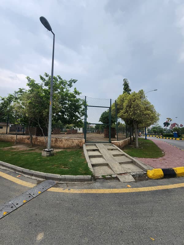 5 Marla Ideal Location Plot Available For Sale Bahria Nasheman Lahore 6