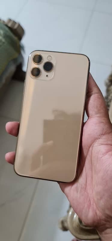 iphone 11 pro Non PTA 7