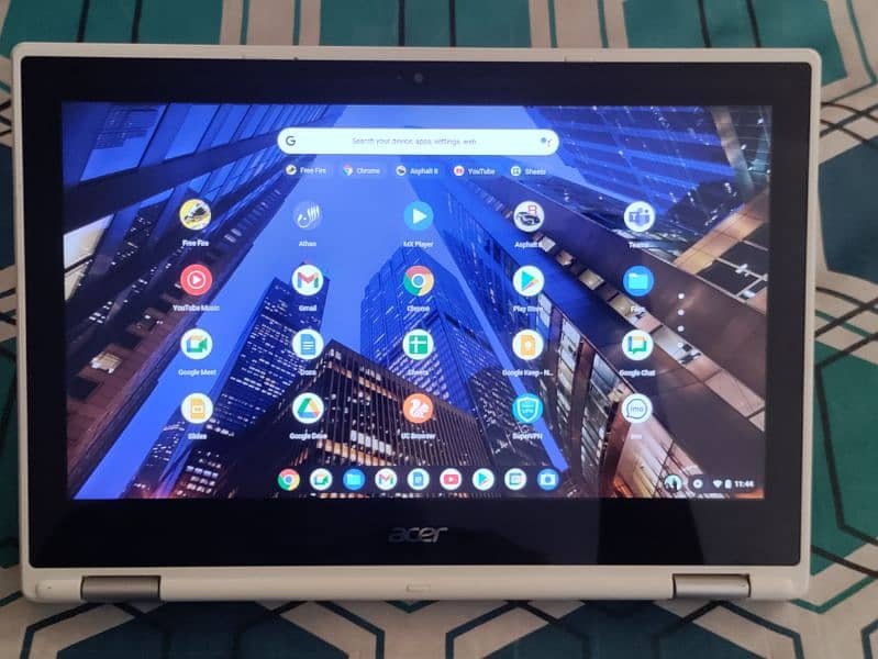 ACER CHROMEBOOK 360 FLIP TOUCH AND TYPE 4