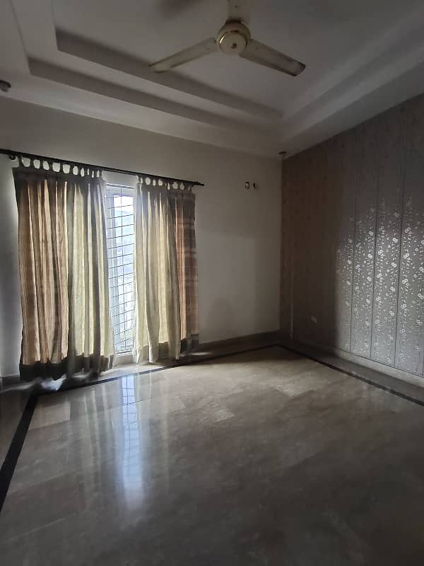 3.5 House For Rent executive Cottages paragon city 1