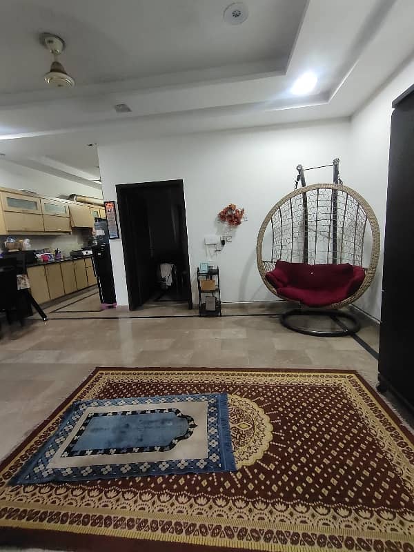 6 Marla House for Rent in Paragon City 2