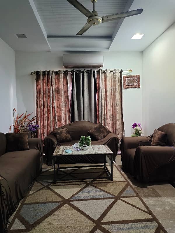 6 Marla House for Rent in Paragon City 4