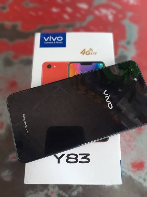 vivo Y-83 Mobile 6/128 with box and charger 3