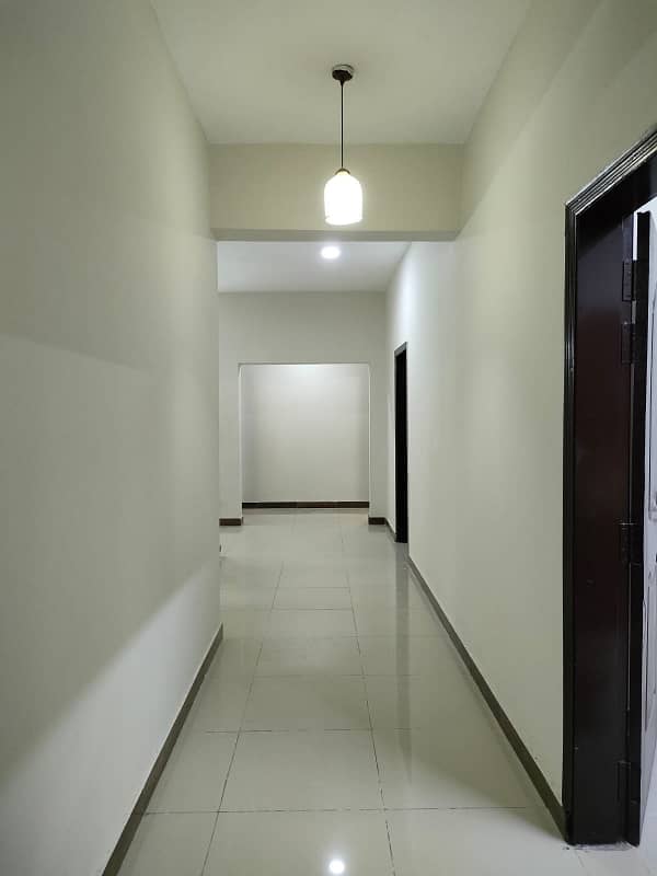 Beautiful View 10 Marla 3 Bed Apartment on 7th floor is Available for Rent In Askari-11,Lahore 4