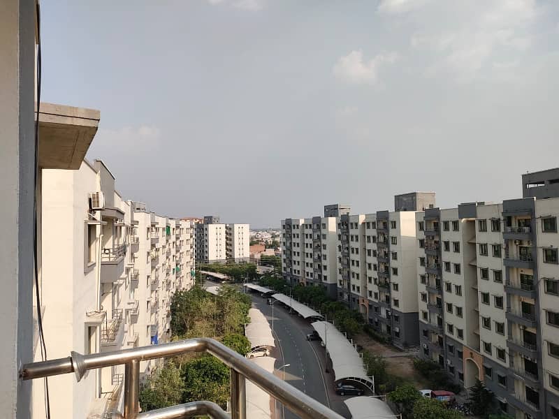 Beautiful View 10 Marla 3 Bed Apartment on 7th floor is Available for Rent In Askari-11,Lahore 14