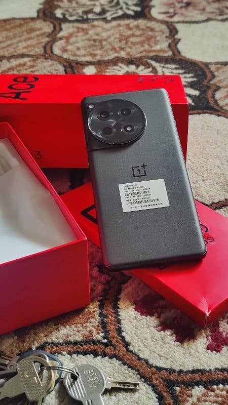 OnePlus Ace 3 16/512 non PTA 5