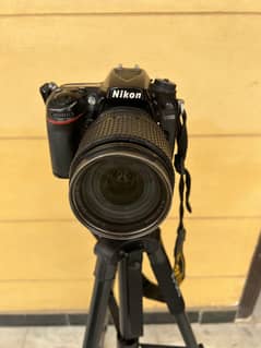 D7200 DSLR with Trypod for sale