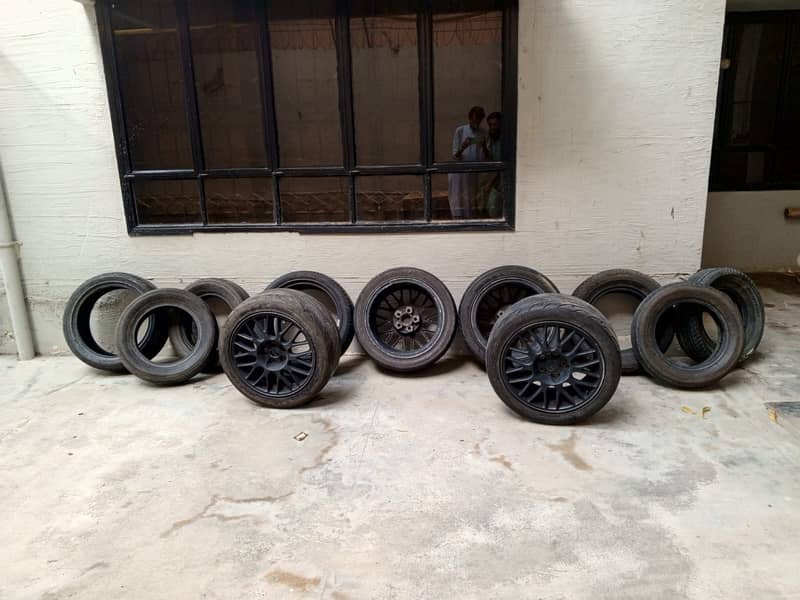 Tyre with Alloy rims 1