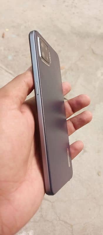 Oppo F17 for sale 1