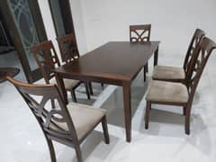 Used dining table with 6 chairs (wooden)