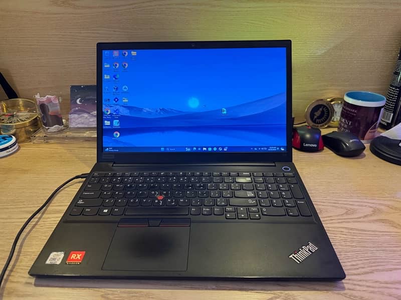 Lenovo E15 | i7 10th generation | 500 GB SSD 1 TB HDD | Windows 11 Pro 3