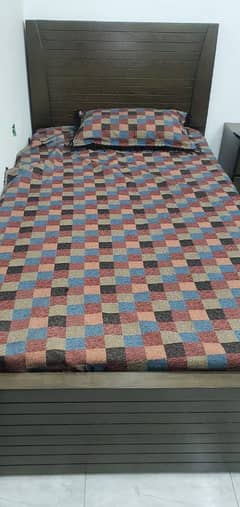 2 single bed with mattress