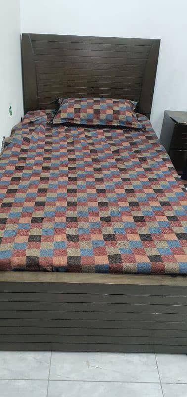 2 single bed with mattress 1