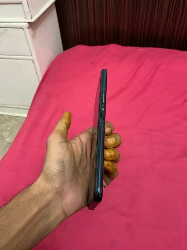 infinix Note 7 mobile bahut Achcha hai 9/10    0,3,0,5,4,3,6,7,4,1,5 5