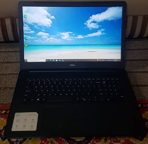 Dell 3793 i5-10th gen 17"0 3