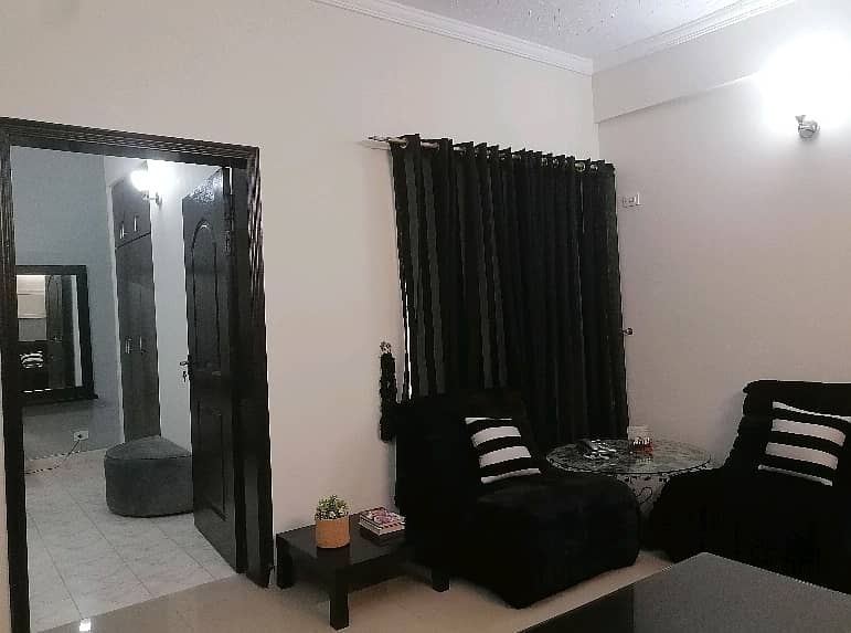 Prominently-Located 5 Marla Flat Available In Askari 11 - Sector C 1