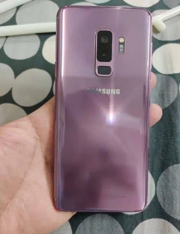 Samsung S9 plus 6gb ram 64 storage 5