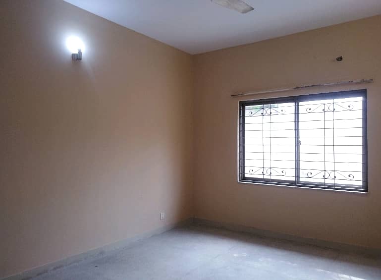 Well-constructed House Available For sale In Askari 11 - Sector A 6