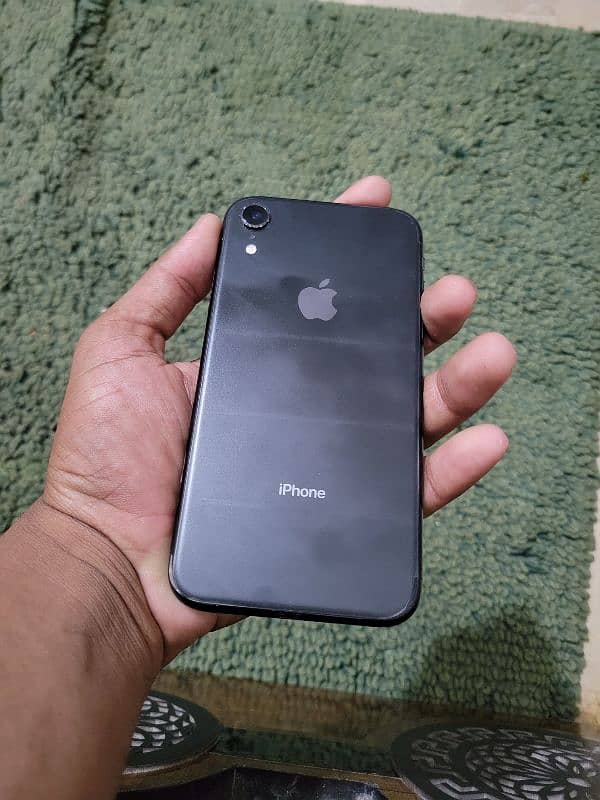 iphone XR 64gb DUAL SIM APPROVED 2